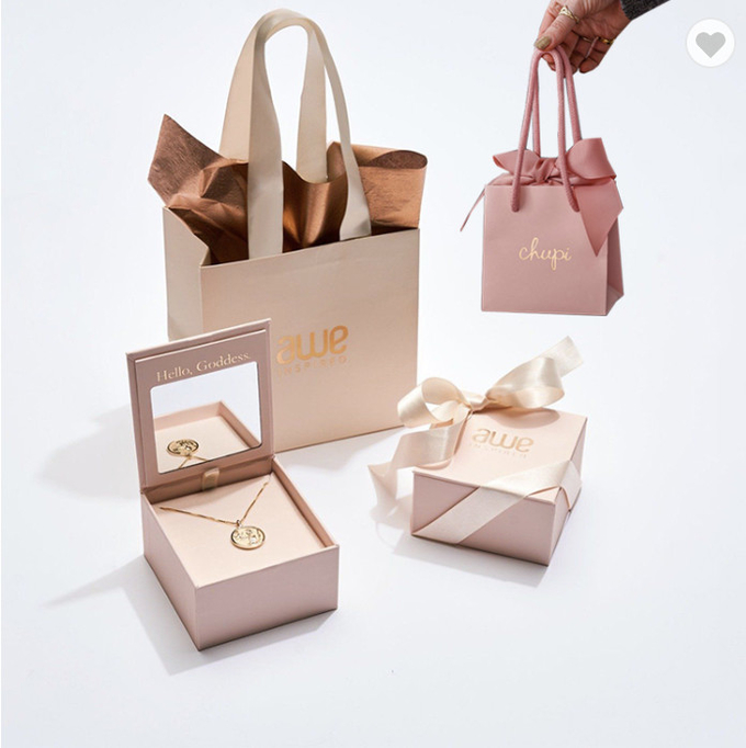 Pequeno Rose Rosa CMYK Bolsa de papel de presente de luxo Carregador de embalagem com alças de fita 230gm 0